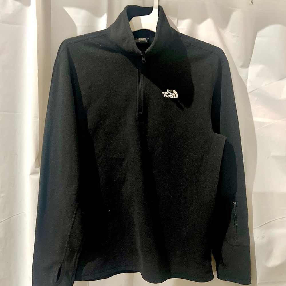 Women’s North Face Black Qurter-Zip Fleece Sweatshirt